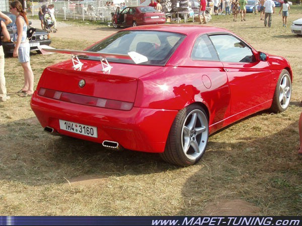 alfa_coupe_1.jpg