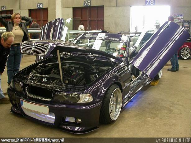 BMW_laguna_seca_2.jpg