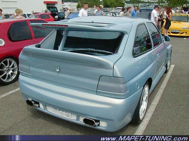 escort_10.jpg