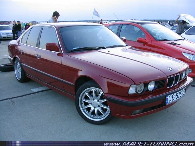 BMW 5 E34 (01).JPG