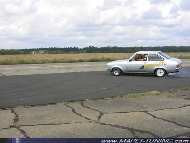 Ford Escort drift (12).JPG