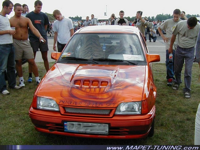 Opel Kadett (05).jpg