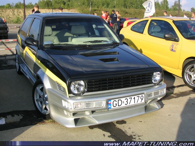 VW Golf II (01).JPG