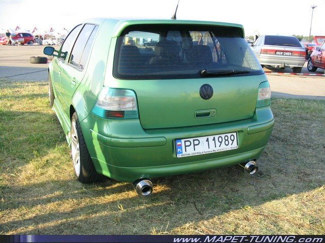 VW Golf IV (05).JPG